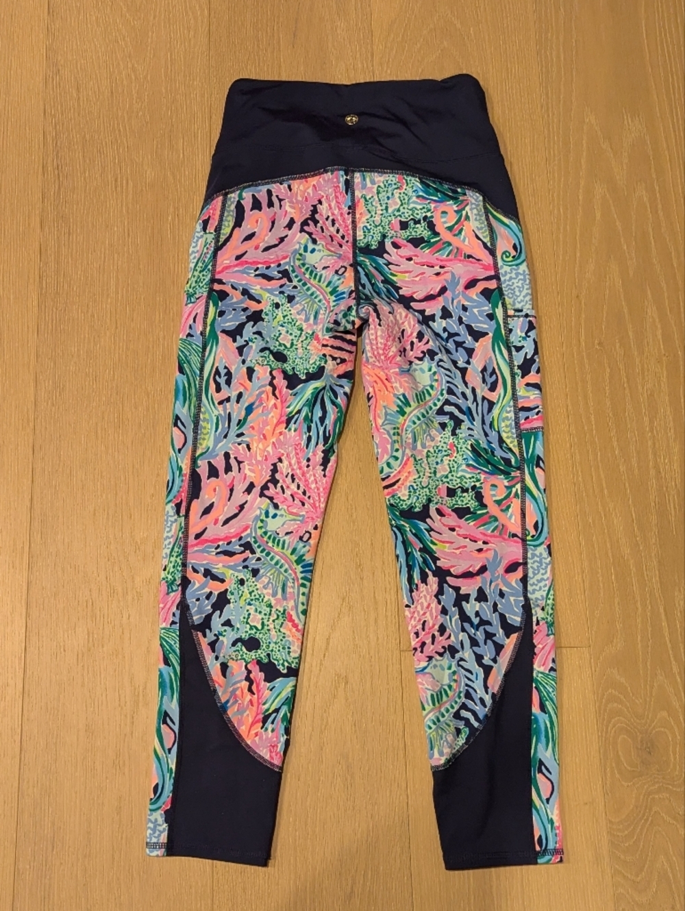 Lilly Pulitzer Multicolor Tropical Print Leggings - Picture 3 of 7